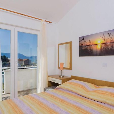 Nice Apartment In Blace With Wifi Exterior foto